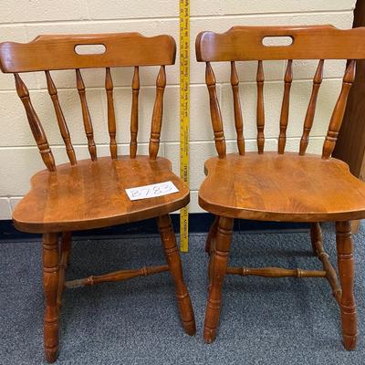 Set of captain chairs