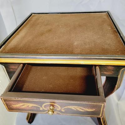 AMAZING VELVETY GOLD ACCENTED SIDE TABLE