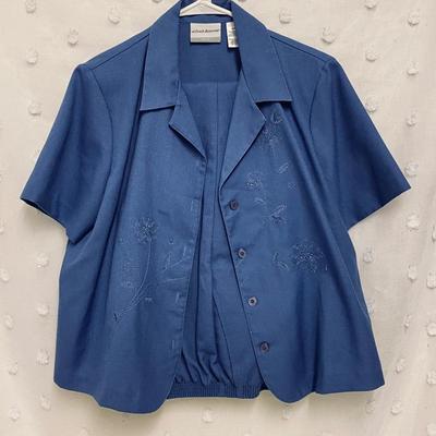 ALFRED DUNNER - COORDINATING WOMENâ€™S OUTFIT - SIZES 16P and 14P