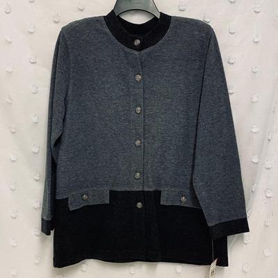 NWT - CATHY DANIELS - WOMENâ€™S TOP - SIZE MEDIUM