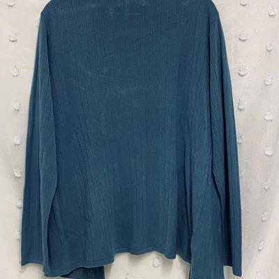 NWT - SAG HARBOR - LAYERED WOMENâ€™S TOP - SIZE L