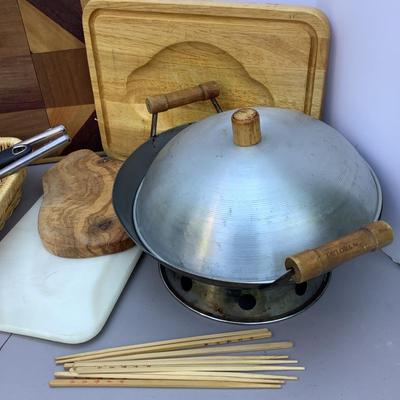 G1271 Wok Set with Cutting Boards Lot
