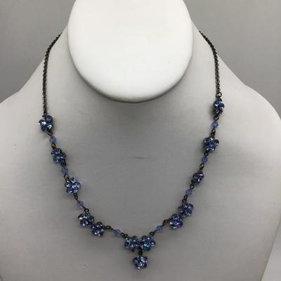 Beautiful Blue Fashion Necklace
