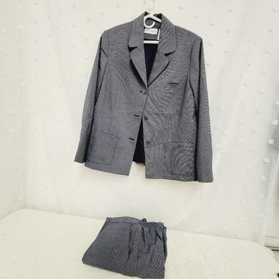 ALFRED DUNNER WOMENS GRAY PANT SUIT 2PC SIZE 12