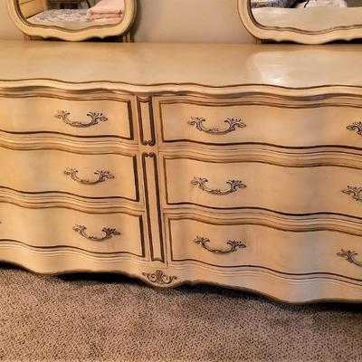 Lot #78  Vintage French Provincial Style Dresser with two Mirrors.