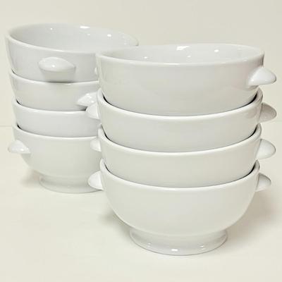 LOT 190  WHITE PORCELAIN ALPILCO FRANCE FOOTED BOULLION BOWLS W/EARS