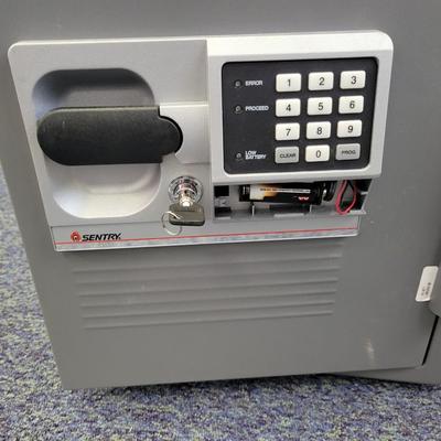 Electronic Safe With Key
