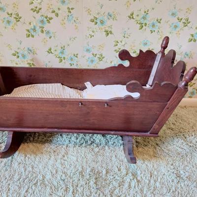 Antique Wooden Baby Cradle 40x15x23