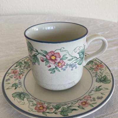 Ranmaru Stoneware Floral Dishes with Gibson Bowls  (K-RH)