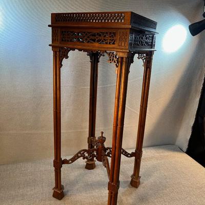 Filigree Carved Fern Stand with Note Drawer Pull Out