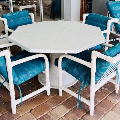 Outdoor Table and Chairs  (L-JM)