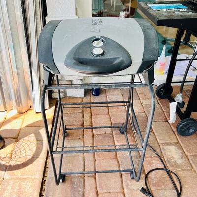 Two George Foreman Indoor/Outdoor Griils (L-JM)