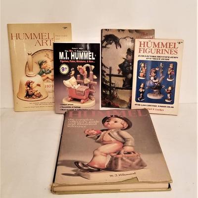 Lot #105  Lot of 5 Hummel Price and Identification Guides