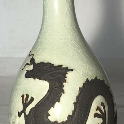 Asian Zing Green Vase Dragon Inlay 9 3/4 Inches Tall 4 Inch Diameter