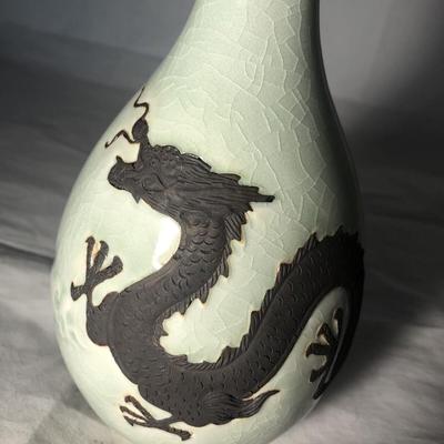 Asian Zing Green Vase Dragon Inlay 9 3/4 Inches Tall 4 Inch Diameter