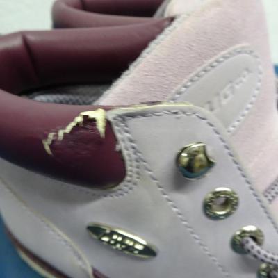 LOT 20. LUGZ BOOTS