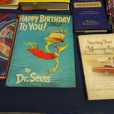 LOT 24. COLLECTION OF BOOKS