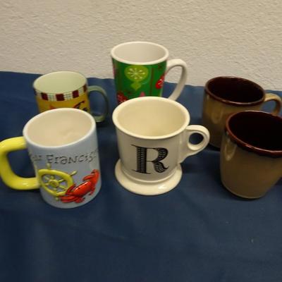 LOT 28. COFFEE MUG COLLECTION