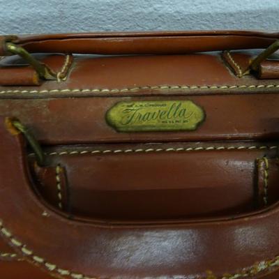 LOT 30. VINTAGE TRAVELLA LEATHER BRIEFCASE