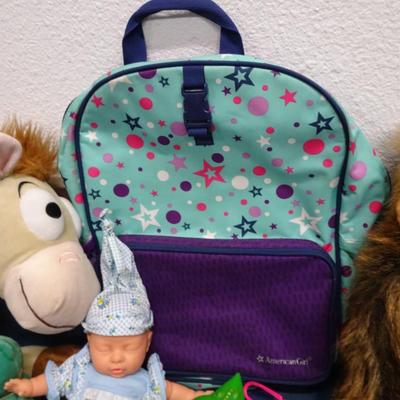 LOT 32. KIDS AMERICAN GIRL BACK PACK, PLUSH TOYS AND DOLL
