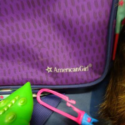 LOT 32. KIDS AMERICAN GIRL BACK PACK, PLUSH TOYS AND DOLL