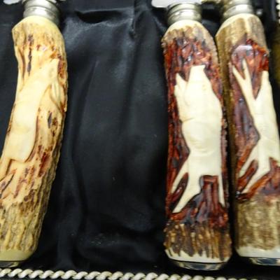 LOT 37. OTHELLO GERMAN MADE CARVING SET