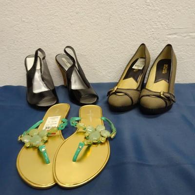 LOT 38. LADIES SHOES