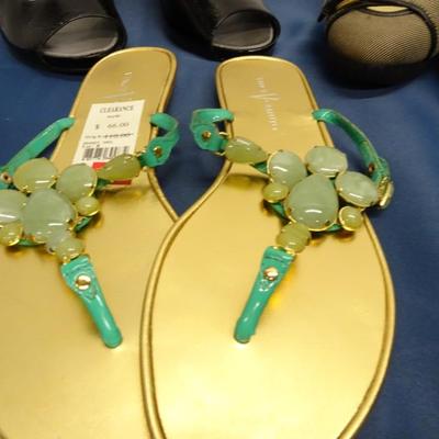 LOT 38. LADIES SHOES