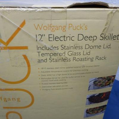 LOT 48. WOLFGANG PUCK ELECTRIC SKILLET