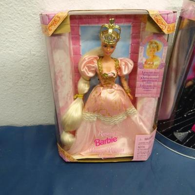 LOT 50. BARBIE COLLECTOR DOLLS