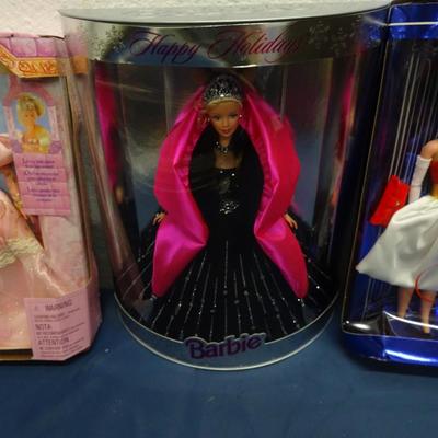 LOT 50. BARBIE COLLECTOR DOLLS