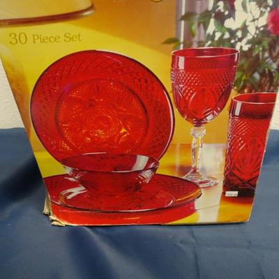 LOT 59. RUBY GLASS SET IN BOX