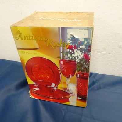 LOT 59. RUBY GLASS SET IN BOX
