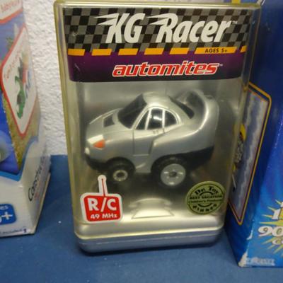 LOT 69. GAMES AND TOYS