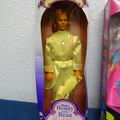 LOT 79 ELVIS JAIL HOUSE ROCK DOLL AND BARBIE DOLL