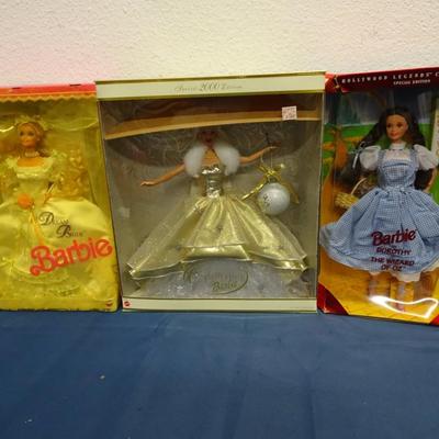 LOT 81. BARBIE DOLLS
