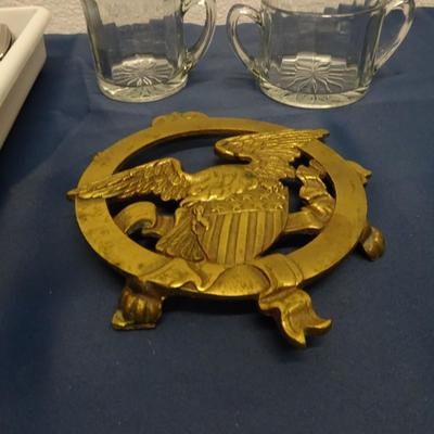 LOT 84. FLATWARE AND HOME DECOR