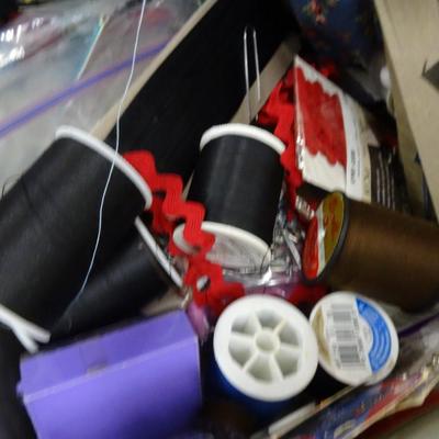 LOT 85. BUTTONS AND SEWING GEAR