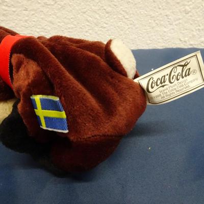 LOT 86.  TY BEANIE BABIE COLLECTION