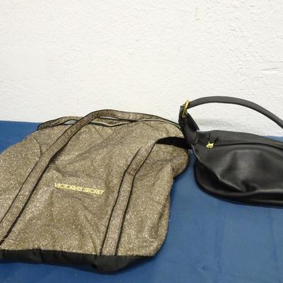 LOT 87. HAND BAGS