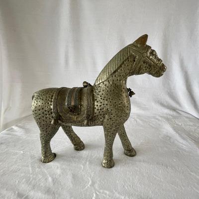 Uniquely Detailed Metal India Horse & Elephant  (D-NM)