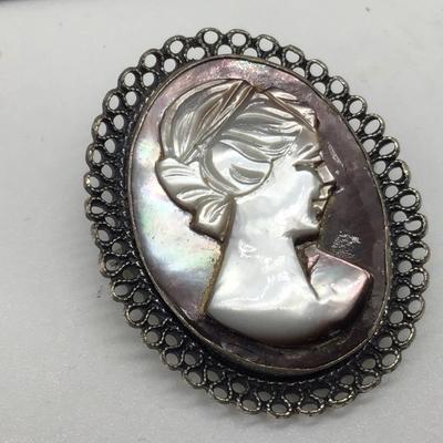 ANTIQUE STERLING SILVER & MOTHER OF PEARL, CARVED CAMEO BROOCH / PIN BY BEAU