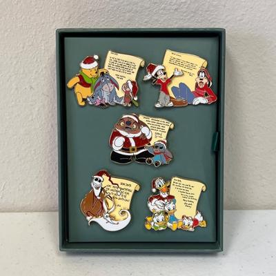 DISNEY ~ Limited Edition ~ Letters For Santa Pins