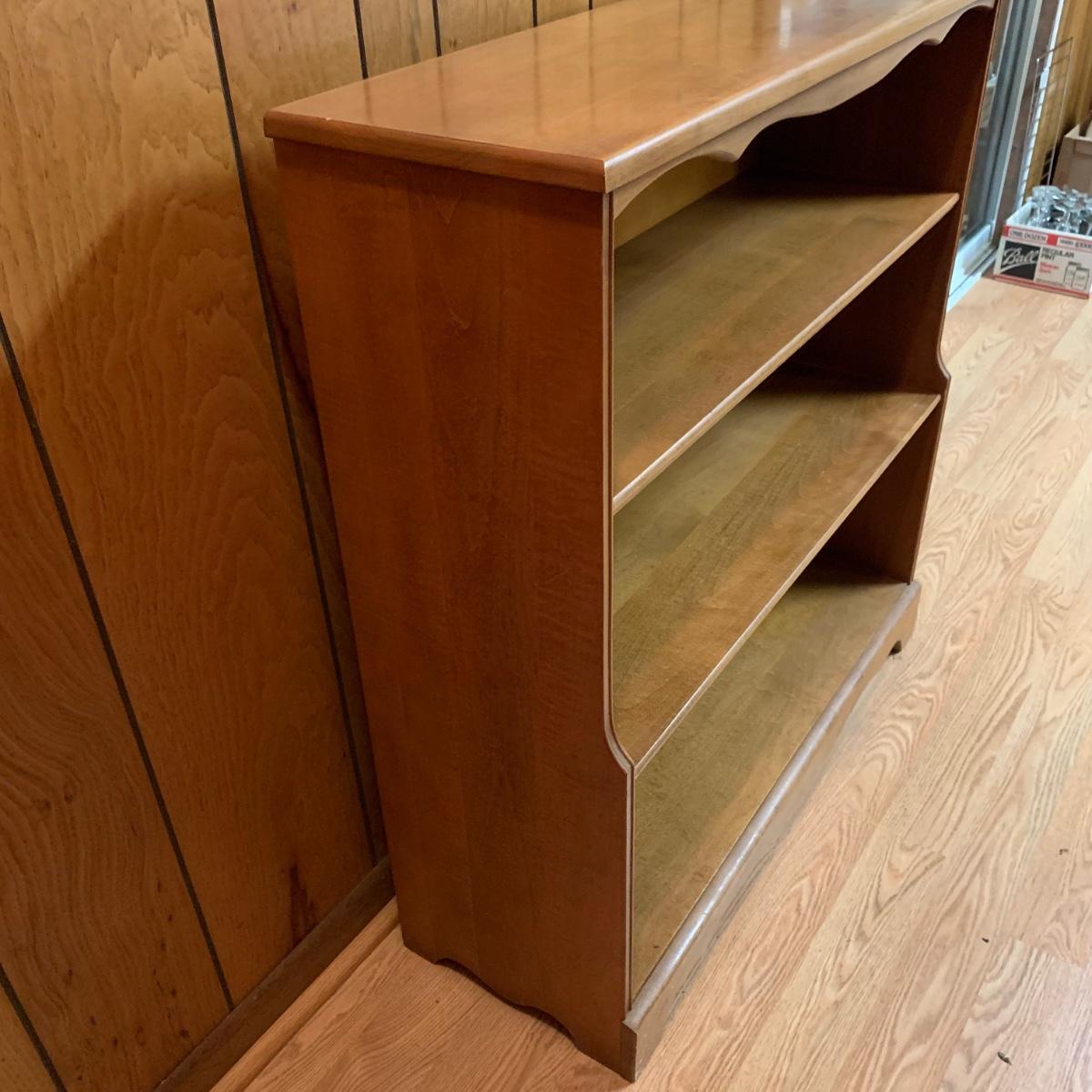 Wood Shelving Unit (KHS)