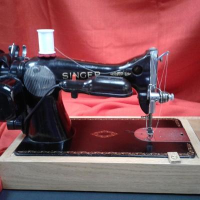 1948 Singer Sewing Machine