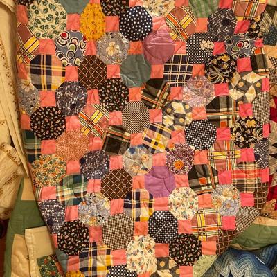 3B13-Quilts/Blankets