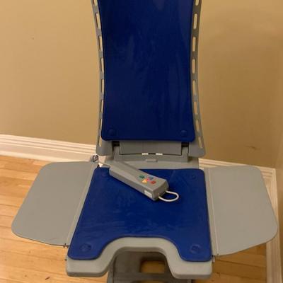 Drive Medical Bellavita Bath Lift Chair