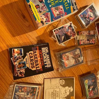 3B39-Baseball Card Lot