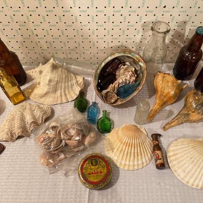 D9-Shells and old bottles