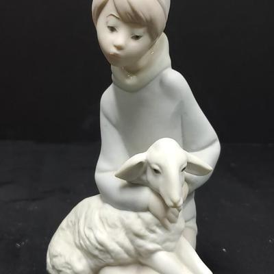 Lladro - Shepherd Boy with Lamb